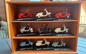 Maisto 1:18 - Model motorfiets (46) - Vespa Collection, Nieuw