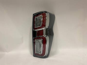Isuzu D-Max III 20- rechter LED achterlicht, Verzenden, Gebruikt