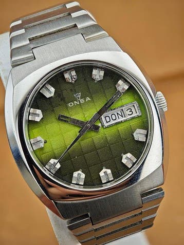 Onsa - Automatic – Green Checker Dial – Day-Date – Stainless, Nieuw