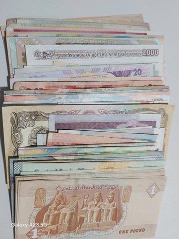 Wereld. - 155 banknotes - various dates (Zonder