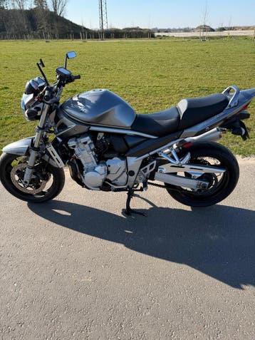 Suzuki Bandit GSF1250A 1250cc (2008), 4 cilinders, Meer dan 35 kW, ABS, Handgeschakeld