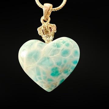Premium - Hartvormige hanger in natuurlijke larimar - Zilver