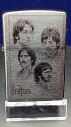 Zippo - Beatles - Zonder minimumprijs - Zakaansteker - Staal, Verzamelen, Nieuw