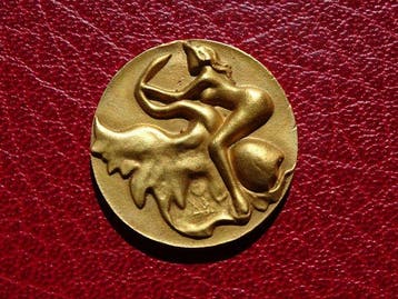 Salvador Dali (1904-1989) - sculptuur, Leda Sex with Swan -