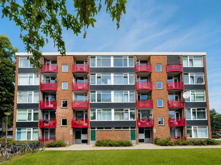 Appartement te huur in Deventer - 80 m² - 4 kamer(s) - 4, Huizen en Kamers, Huizen te huur, Overijssel, Appartement
