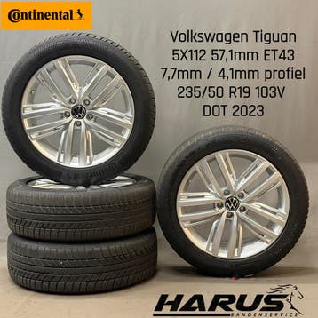 Originele Volkswagen Tiguan Auckland 19 inch winterset, 19 inch, Gebruikt, Banden en Velgen, 235 mm