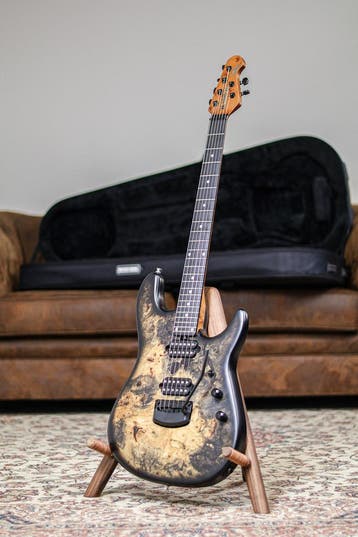 Music Man Jason Richardson Cutlass 2023 | Buckeye Burl, Nieuw