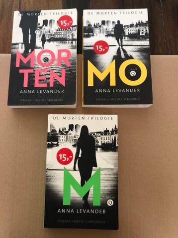 De Nederlandse Borgen - De Morten Trilogie Compleet, Ophalen of Verzenden, Gelezen, Nederland