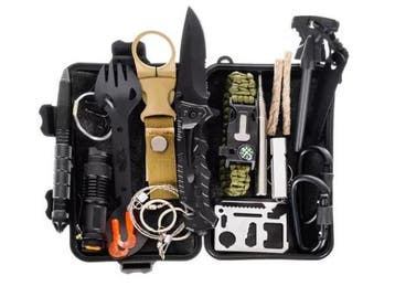 Veiling - Trizand 32in1 survival kit, Caravans en Kamperen, Nieuw