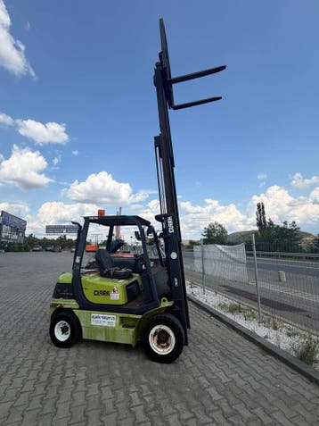 Veiling: Heftruck Clark CO25D Diesel 2500kg 4.8m 2012, Ophalen, Diesel, Heftruck, Clark