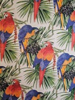 300x280cm! Bohemisch stof met prachtige XXL papegaaien -