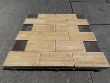Veiling - 151,2 M2 Betontegel Nuance Sunny Yellow 30x60x4 Cm, Tuin en Terras, Nieuw