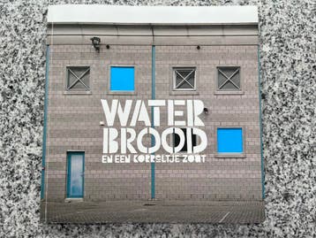 Water, brood en een korreltje zout, Boeken, Verzenden, George Vermij, 20e eeuw of later, Gelezen
