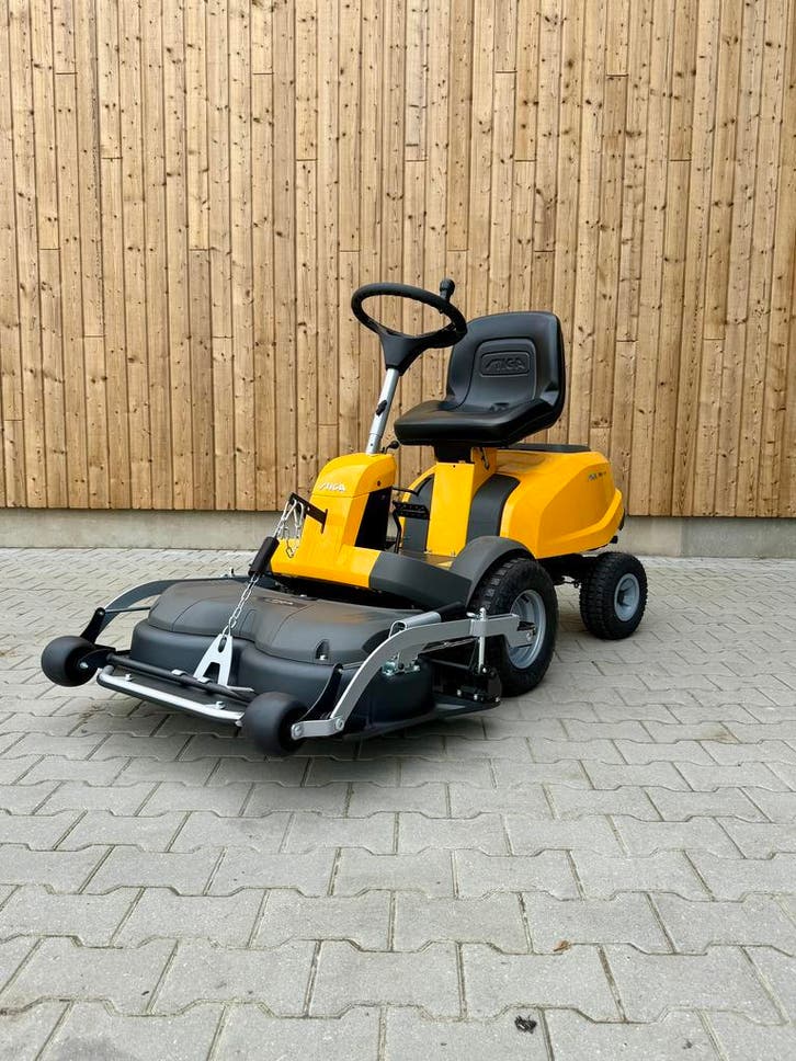 Nieuw! Grasmaaier Stiga Villa 15 HST, Tuin en Terras, Grasmaaiers, Cirkelmaaier, 50 cm of meer, Mulchfunctie, Nieuw, Benzine-grasmaaier