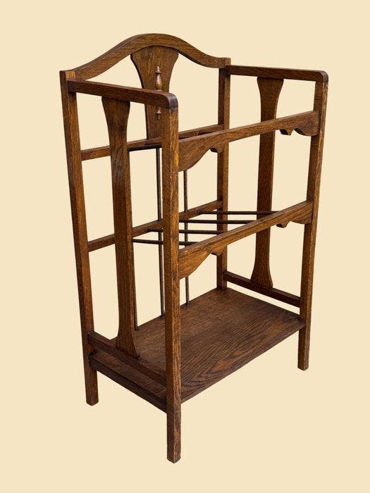 English Arts & Crafts - Wijnrek - Eik - Bijzettafel, Antiek en Kunst, Curiosa en Brocante