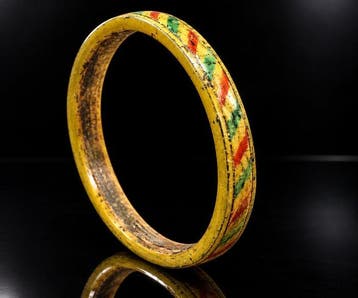 Achaemenidisch Glas “De Regenboog Bangle” — Antiek