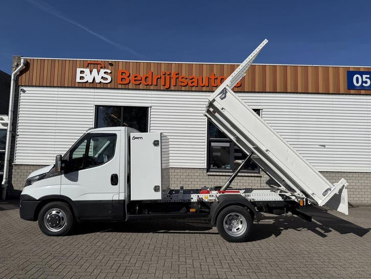 Iveco - Daily - Pick-Up (grijs kenteken) - 35C13 2.3 345 /, Auto's, Bestelauto's, Handgeschakeld, Diesel, Wit, Iveco, Ophalen of Verzenden
