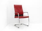 Vergaderstoel Comforto D9018 -  leder rood - slede chroom -, Werkplek, Ophalen of Verzenden, Gebruikt, Overige typen