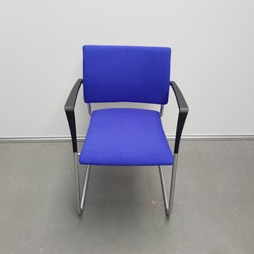Casala Feniks vergaderstoel - blauwe stof (alleen per set), Ophalen of Verzenden, Nieuw
