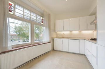 Te huur: Appartement Apollolaan in Amsterdam, Huizen en Kamers, Noord-Holland, Appartement, Amsterdam