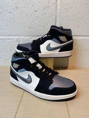 Air Jordan - AJ One Black Satin P42 - Sneakers - Maat: EU 42, Nieuw