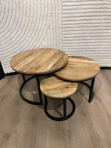 salontafel set van 3 - Bruin Mangohout (ook verzending), Overige houtsoorten, 50 tot 100 cm, Scandinavische stijl met een warme uitstraling.