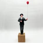 Coco de Paris - Man with balloon