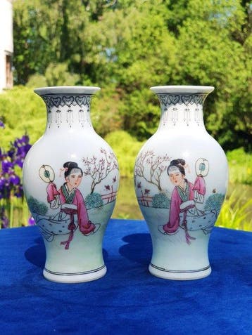 Paar vintage Chinese Famille Rose porseleinen vazen –