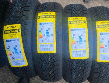 16 stuks te koop 155/65r14 75T nieuwe winterbanden, Auto-onderdelen, Banden en Velgen, Ophalen, 14 inch, 155 mm, Nieuw