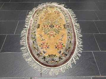 Chinaanse zijde - Tapijt - 134 cm - 73 cm, Huis en Inrichting, Stoffering | Tapijten en Kleden, Nieuw