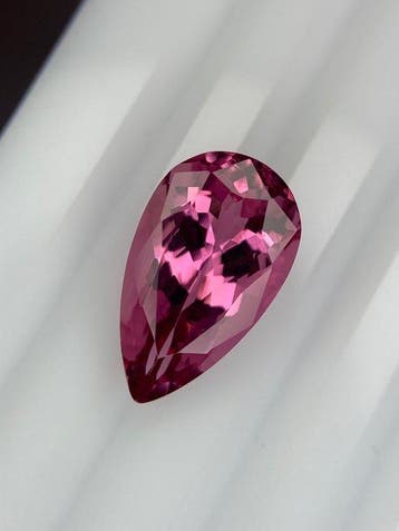 1 pcs Roze Toermalijn - 4.18 ct - International Gemological, Nieuw