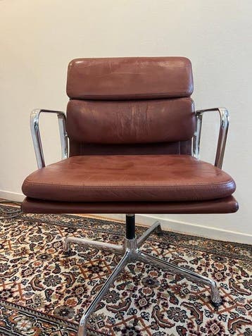 Vitra - Charles & Ray Eames - Bureaustoel - EA 208 Soft Pad