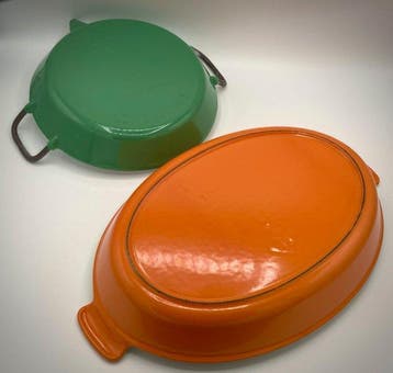 Le Creuset - Ovenschaal (2) - bron, Emaille