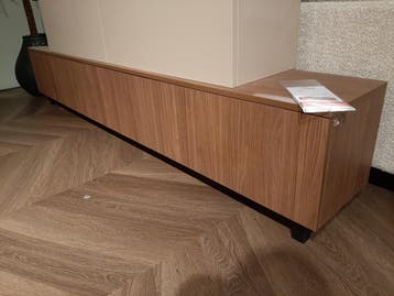 TV-meubel Arinta walnoot **SHOWROOMMODEL**, Nieuw