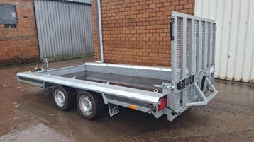 Veiling: Machinetransporter 4.0x1.80m, Overige kleuren, Overige brandstoffen, Aanhangers en Opleggers, BTW verrekenbaar