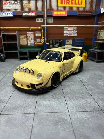 GT Spirit 1:18 - Modelauto - Porsche 911 RWB Sandstorm Sabds, Nieuw