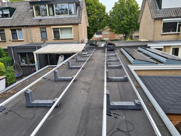 : Op voorraad JEKA Betonsteun Plat Dak | Uniek Octrooirecht!, Doe-het-zelf en Verbouw, Zonnepanelen en Toebehoren, Ophalen of Verzenden