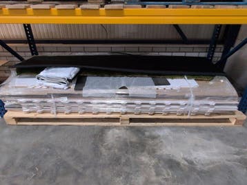 Partij display materiaal, Nieuw