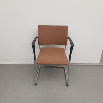 Casala Feniks vergaderstoel sledestoel - bruine stof (alleen, Ophalen of Verzenden, Nieuw