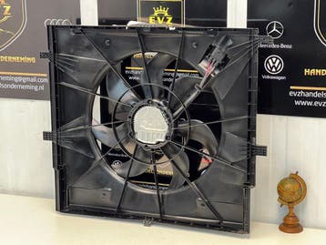Mercedes Vito 114 koelventilator motor bj.2017 A4479060312, Gebruikt, Mercedes-Benz