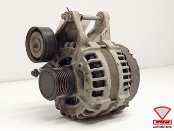 Mercedes C Klasse W204 Dynamo 150A A0009062003, Ophalen, Gebruikt, Mercedes-Benz