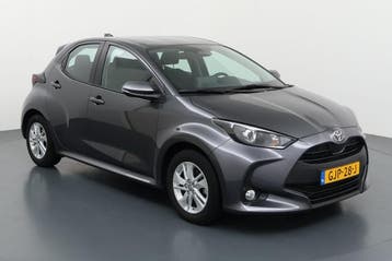 Private Lease - Toyota Yaris - Hybrid 115 Active 5d, Gebruikt, Met garantie (alle), Hybride Elektrisch/Benzine, Yaris