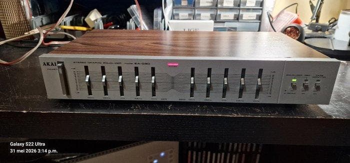 Akai - EA-G30 Equalizer, Audio, Tv en Foto, Radio's