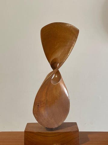 Hadi Miri (XX) - sculptuur, The Hole - 36 cm - Beuken - 2011