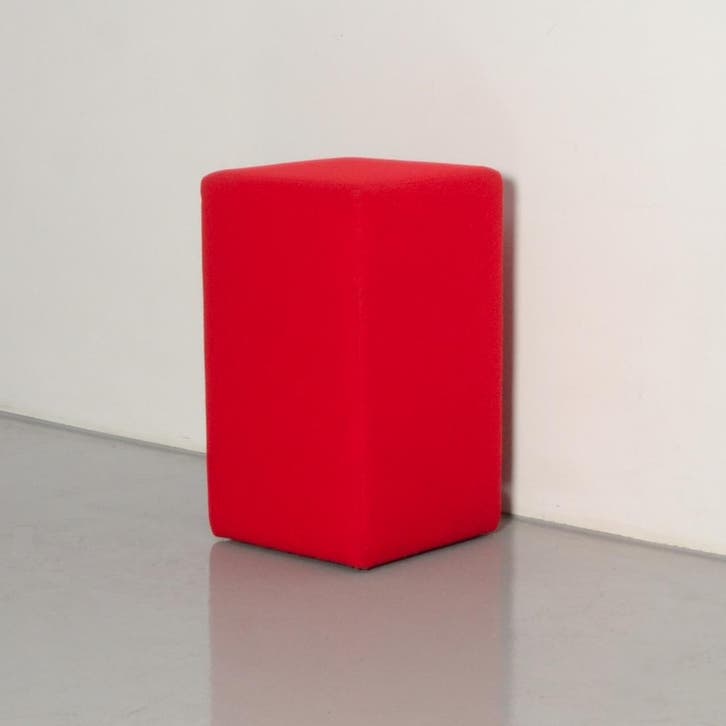 Officenow poef, rood, 46.5 x 45.50 cm, Huis en Inrichting, Barkrukken, Ophalen of Verzenden