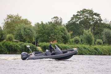 GRAND Golden Line 650 incl. 150 PK - ruim 25% korting!, Watersport en Boten, Ophalen of Verzenden, Benzine, Overige materialen