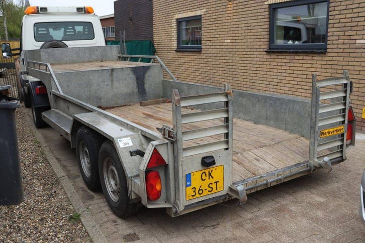 Veiling: Machinetransporter Kuiper PLD 5000kg 2010, Auto's, Vrachtwagens, BTW verrekenbaar, Overige brandstoffen, Overige kleuren