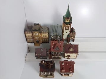 Faller, Vollmer H0 - Modeltreingebouwen (8) - 8 x Gebouwde, Hobby en Vrije tijd, Modeltreinen | H0, Nieuw