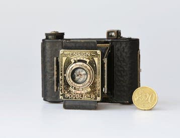 ENSIGN Double Eight. **Art Deco** Subminiatuur camera, Nieuw