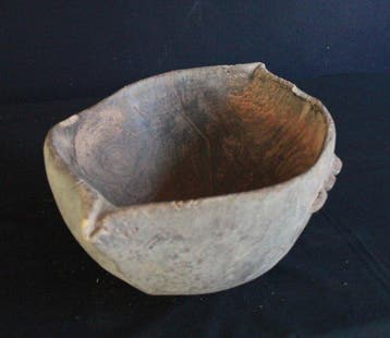 Oude zware schelp uit Lumi, circa 1940 –